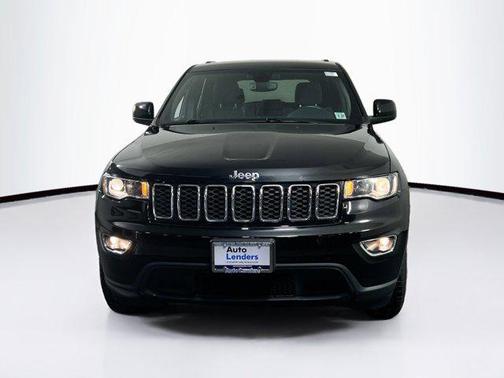 2022 Jeep Grand Cherokee Laredo