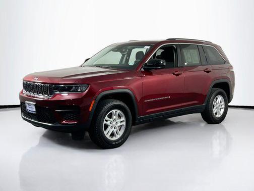 Velvet Red Pearlcoat 2023 Jeep Grand Cherokee Laredo