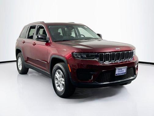 Velvet Red Pearlcoat 2023 Jeep Grand Cherokee Laredo