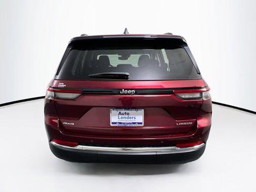 Velvet Red Pearlcoat 2023 Jeep Grand Cherokee Laredo