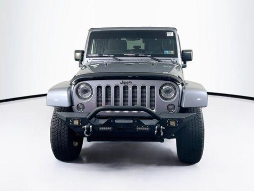 2017 Jeep Wrangler Sahara
