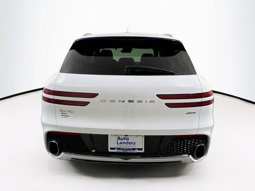 2022 Genesis GV70 2.5T AWD