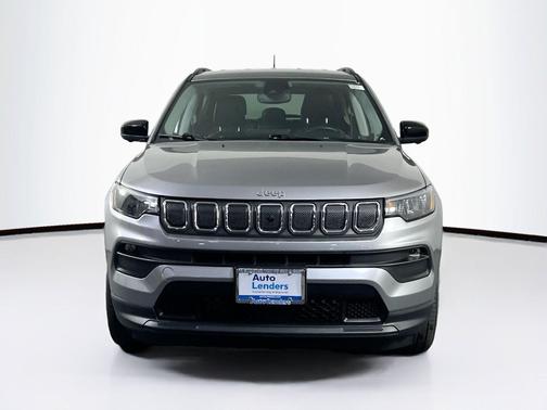 Billet Silver Metallic Clearcoat 2022 Jeep Compass Latitude Lux