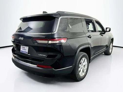 Diamond Black Crystal Pearlcoat 2023 Jeep Grand Cherokee L Limited