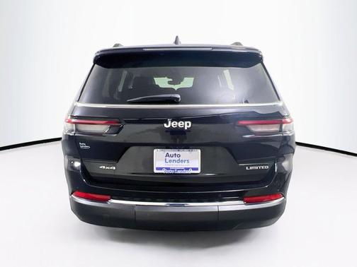 Diamond Black Crystal Pearlcoat 2023 Jeep Grand Cherokee L Limited