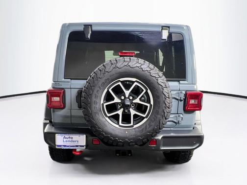 Anvil Clear Coat 2024 Jeep Wrangler Rubicon