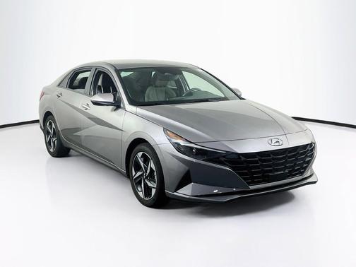 Fluid Metal 2023 Hyundai ELANTRA SEL