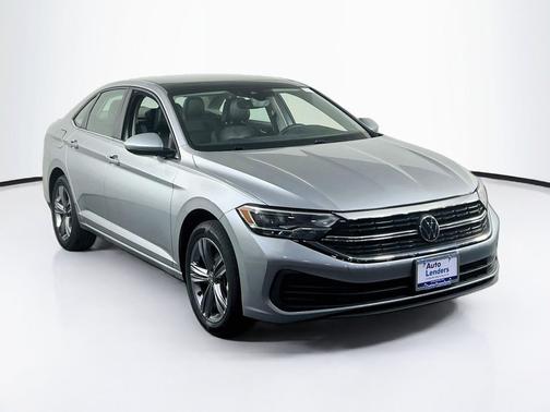 Pyrite Silver Metallic 2023 Volkswagen Jetta 1.5T SE