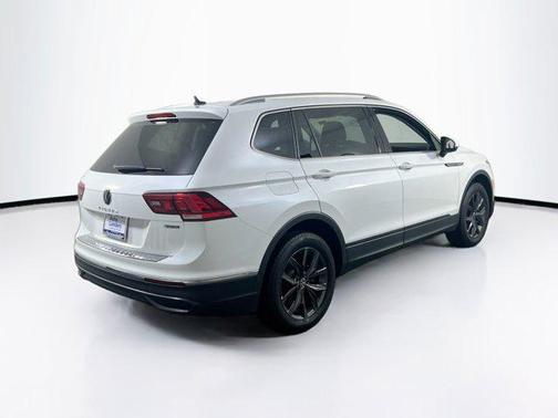 2023 Volkswagen Tiguan 2.0T SE 4MOTION
