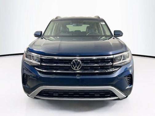 2023 Volkswagen Atlas 3.6L SE w/Technology