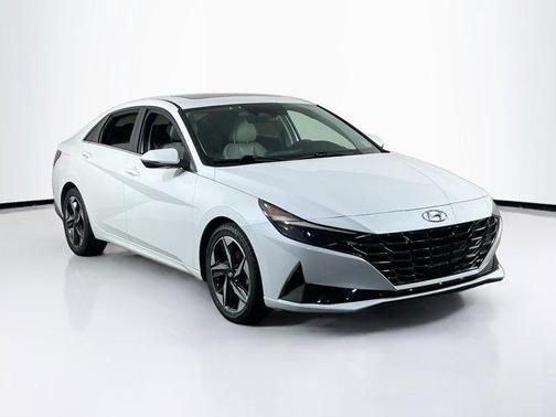 2021 Hyundai ELANTRA Limited