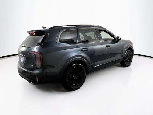 Gravity Gray 2024 Kia Telluride SX X-Line