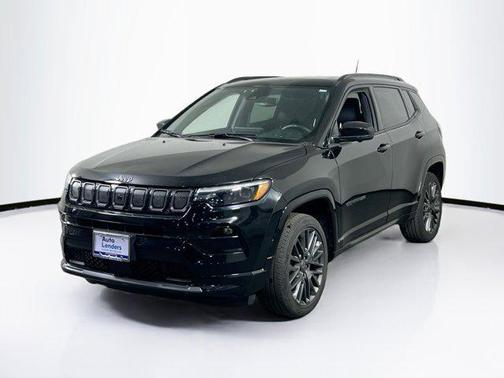 Diamond Black Crystal Pearlcoat 2022 Jeep Compass High Altitude