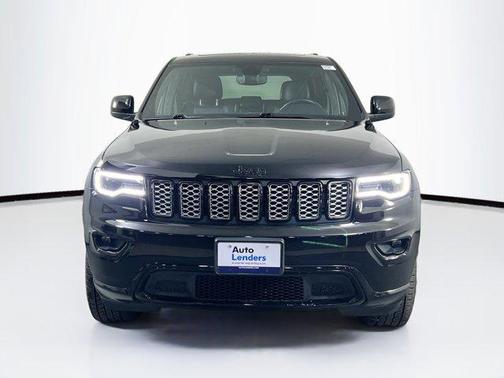 2022 Jeep Grand Cherokee Laredo