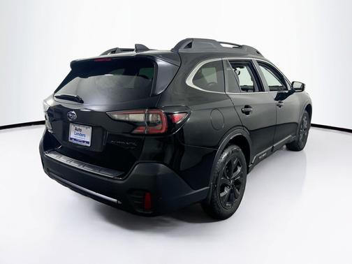 Crystal Black Silica 2022 Subaru Outback Onyx Edition XT