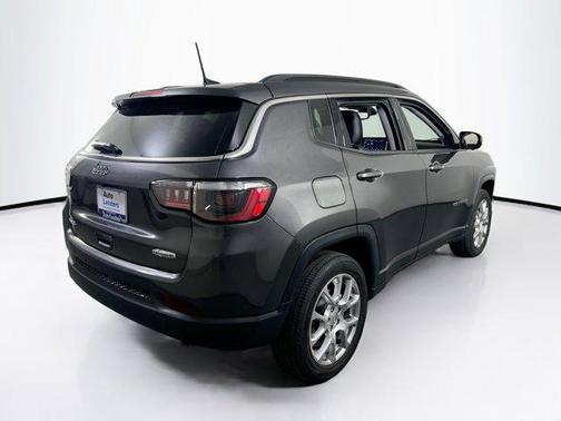 Granite Crystal Metallic Clearcoat 2022 Jeep Compass Latitude Lux