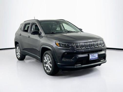 Granite Crystal Metallic Clearcoat 2022 Jeep Compass Latitude Lux