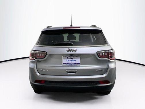 Billet Silver Metallic Clearcoat 2022 Jeep Compass Latitude