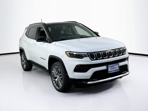 Bright White Clearcoat 2023 Jeep Compass Limited