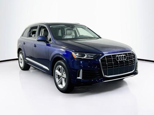 Navarra Blue Metallic 2021 Audi Q7 45 Premium Plus