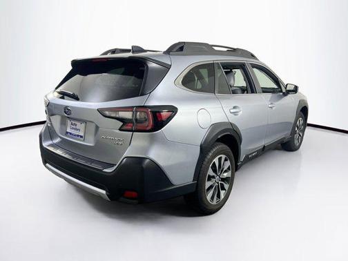 2025 Subaru Outback Limited XT