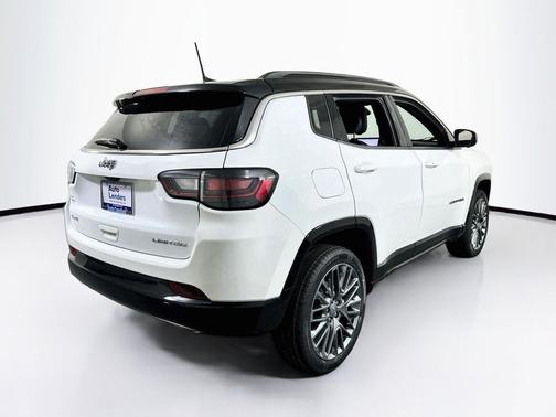 Bright White Clearcoat 2023 Jeep Compass Limited