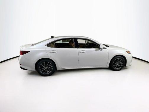2017 Lexus ES 350 Base