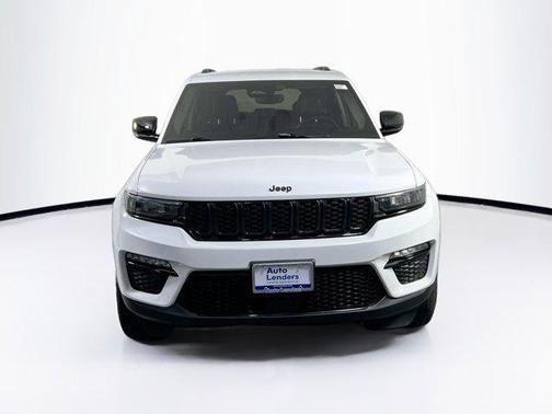 Bright White Clearcoat 2023 Jeep Grand Cherokee Limited