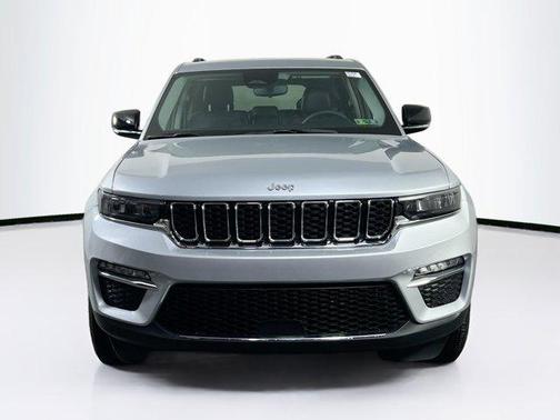 Silver Zynith 2023 Jeep Grand Cherokee Limited