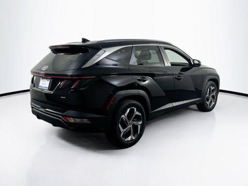 Phantom Black 2023 Hyundai TUCSON SEL