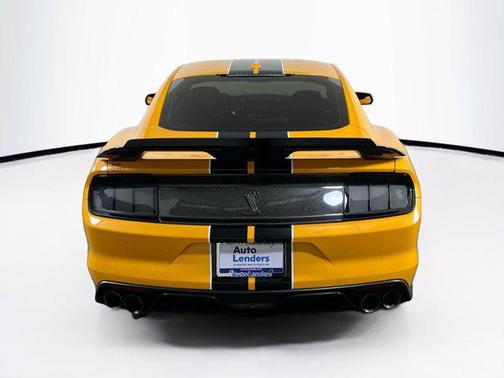 2018 Ford Shelby GT350 Base