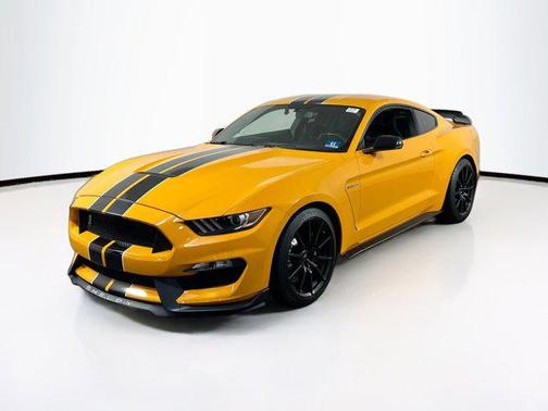 2018 Ford Shelby GT350 Base