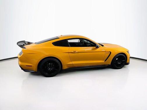 2018 Ford Shelby GT350 Base