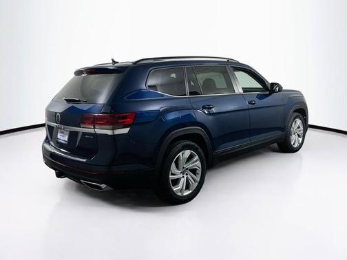 Tourmaline Blue Metallic 2023 Volkswagen Atlas 3.6L SE w/Technology