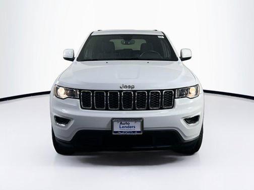 2022 Jeep Grand Cherokee Laredo