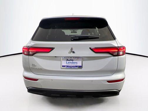 2023 Mitsubishi Outlander ES 2.5 2WD