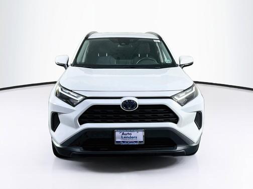 Ice Cap 2024 Toyota RAV4 Hybrid LE