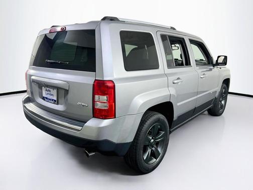 Billet Silver Metallic Clearcoat 2017 Jeep Patriot High Altitude
