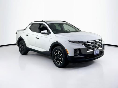 Ice White 2022 Hyundai SANTA CRUZ SEL