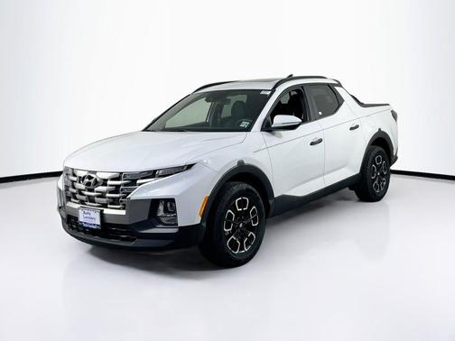 Ice White 2022 Hyundai SANTA CRUZ SEL