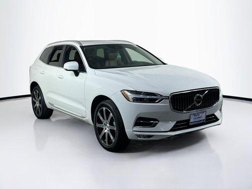 Ice White 2020 Volvo XC60 T5 Inscription