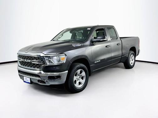 Granite Crystal Metallic Clearcoat 2022 RAM 1500 Big Horn/Lone Star