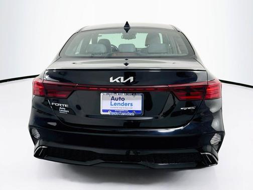 Aurora Black 2023 Kia Forte GT-Line