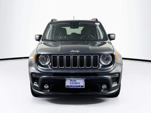 Graphite Gray 2022 Jeep Renegade Latitude