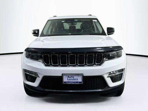 Bright White Clearcoat 2023 Jeep Grand Cherokee Limited