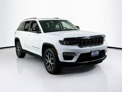 Bright White Clearcoat 2023 Jeep Grand Cherokee Limited