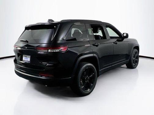 2023 Jeep Grand Cherokee Limited X