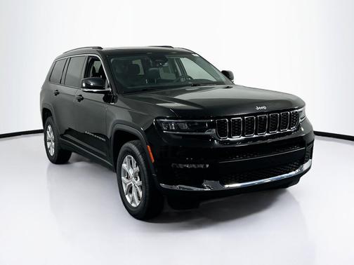 Diamond Black Crystal Pearlcoat 2023 Jeep Grand Cherokee L Limited