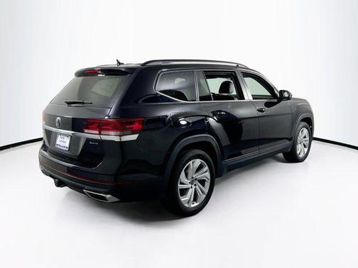 2023 Volkswagen Atlas 3.6L SE w/Technology