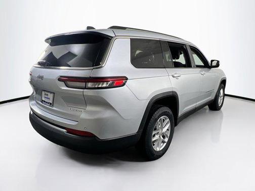 2021 Jeep Grand Cherokee L Laredo